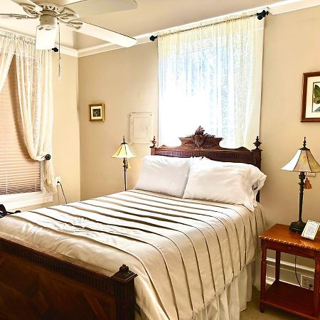 The Kate Shepard House Aparthotel Mobile Bagian luar foto