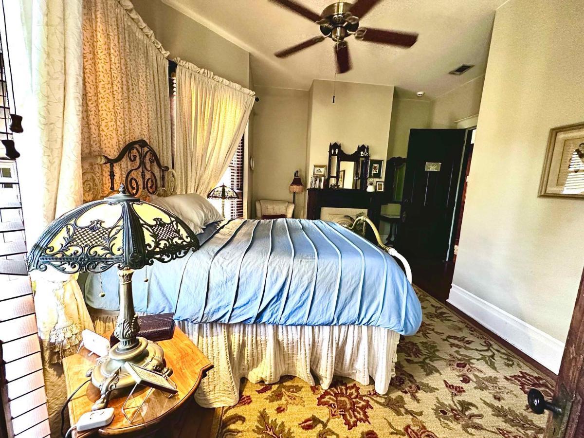The Kate Shepard House Aparthotel Mobile Bagian luar foto