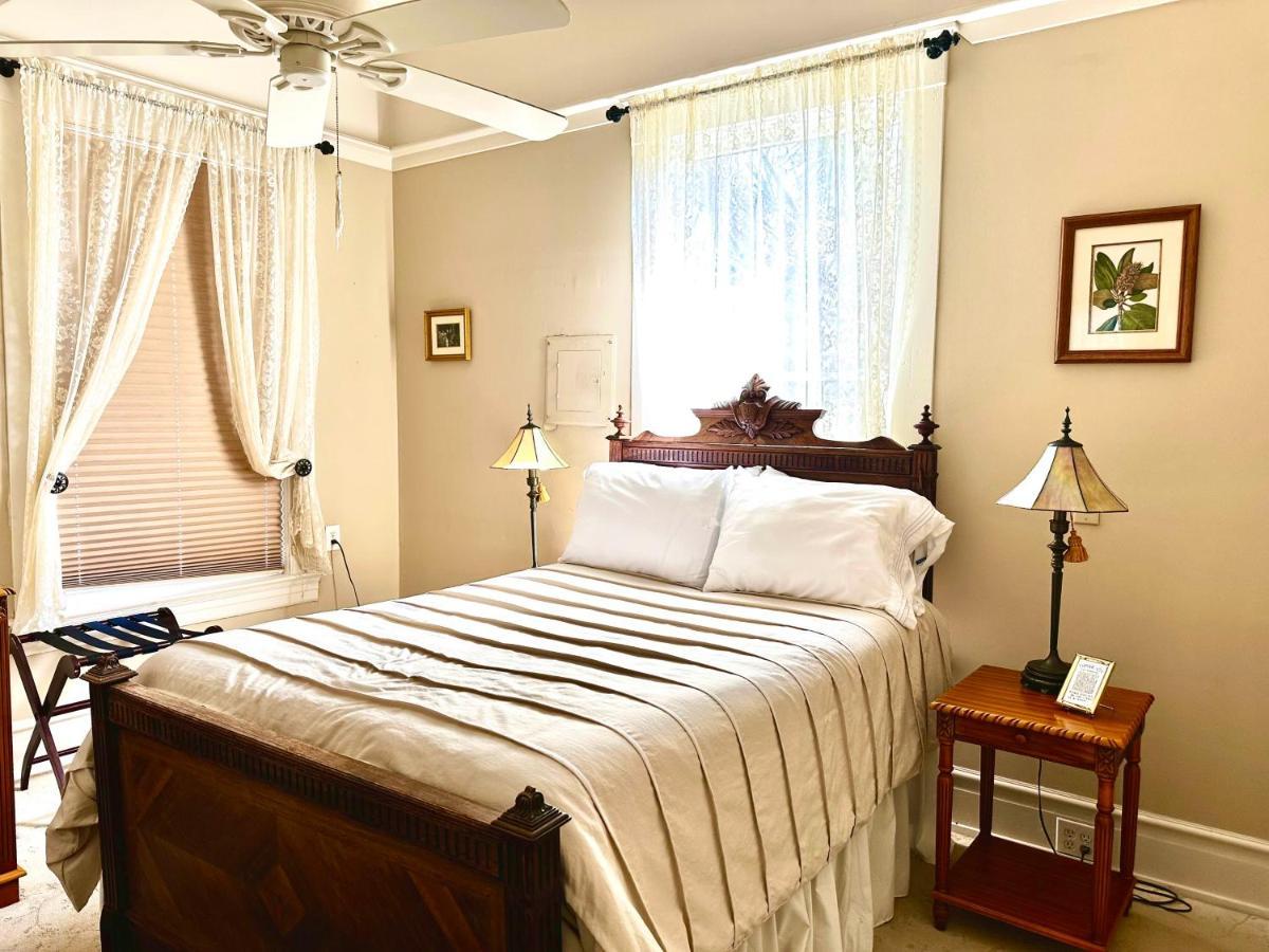 The Kate Shepard House Aparthotel Mobile Bagian luar foto